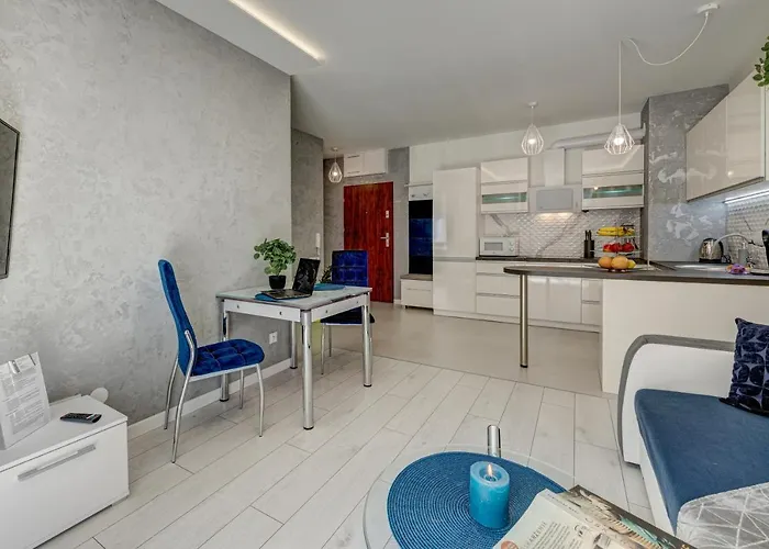 Silver 4 アパート *